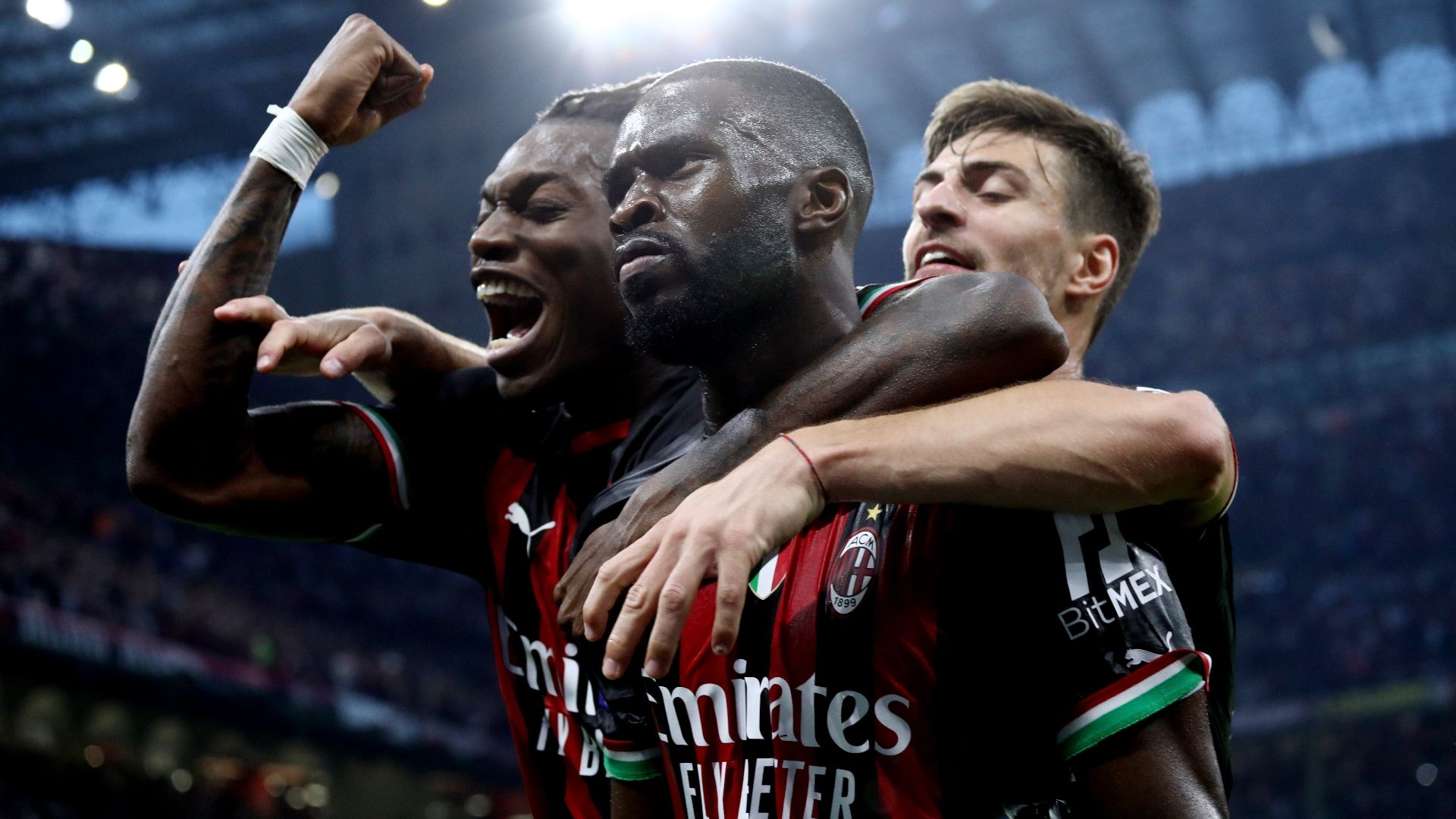 Tomori celebrating Milan Juventus
