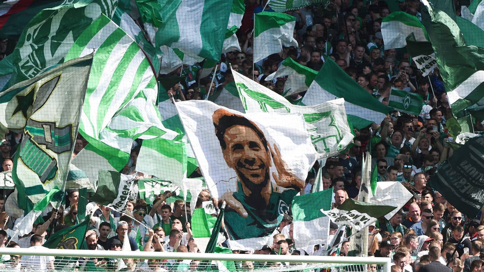 Werder Bremen Fans Fahnen