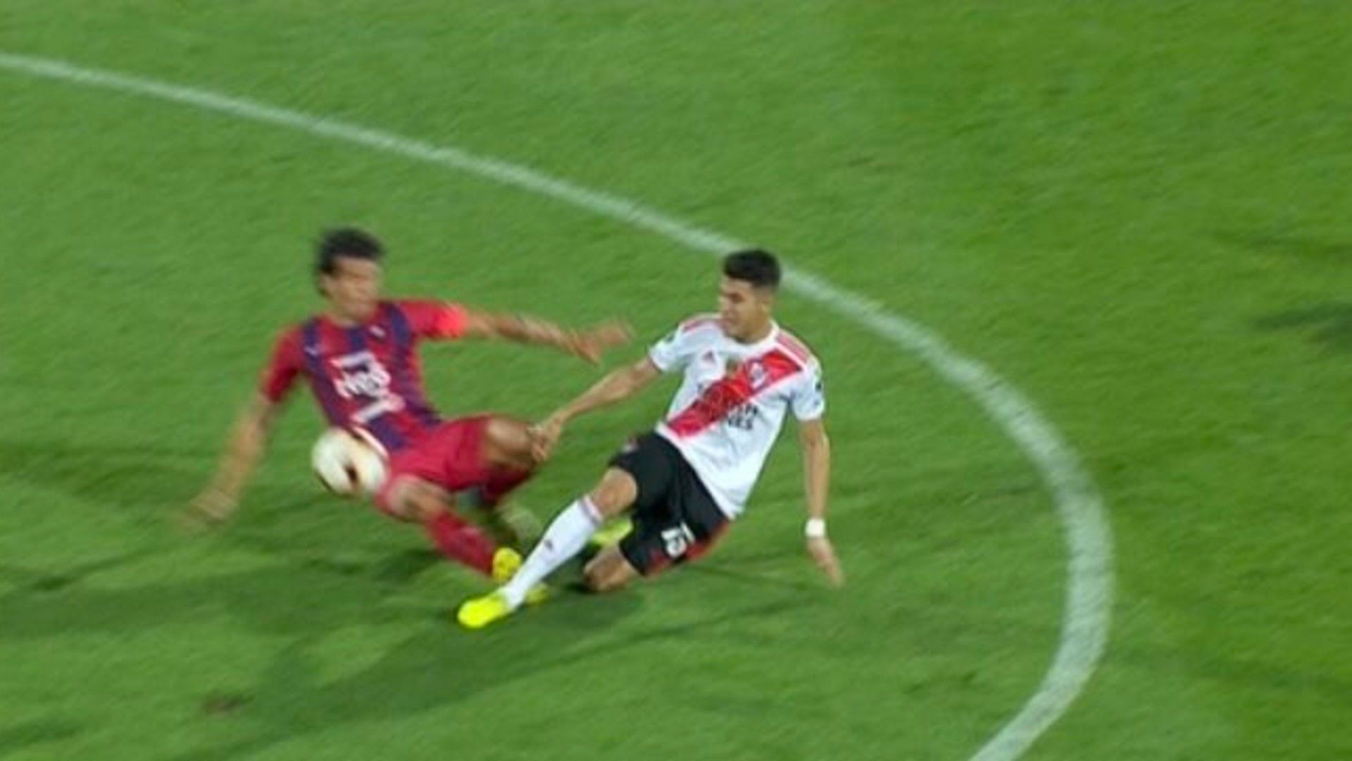 Valdez Palacios Cerro Porteño River Captura TV