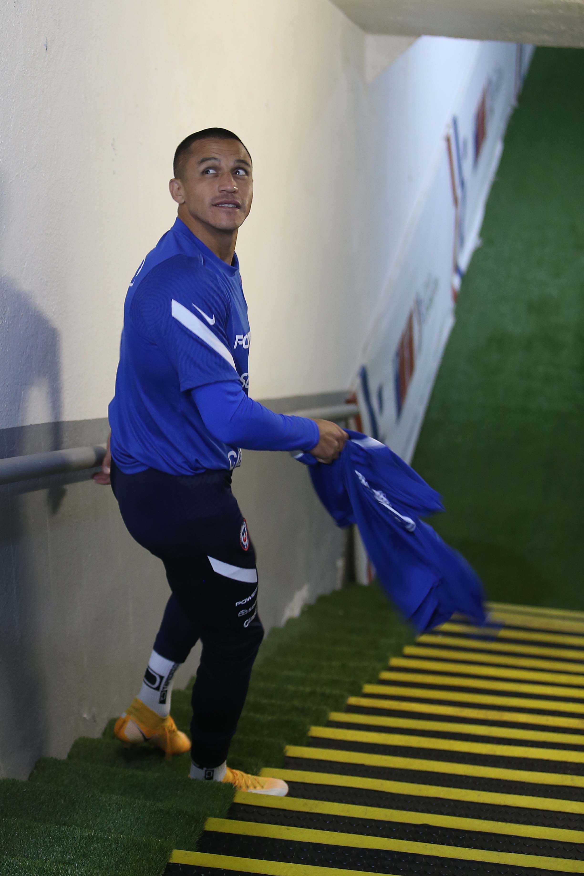 111120 Entrenamiento Chile Alexis Sánchez NO Portada