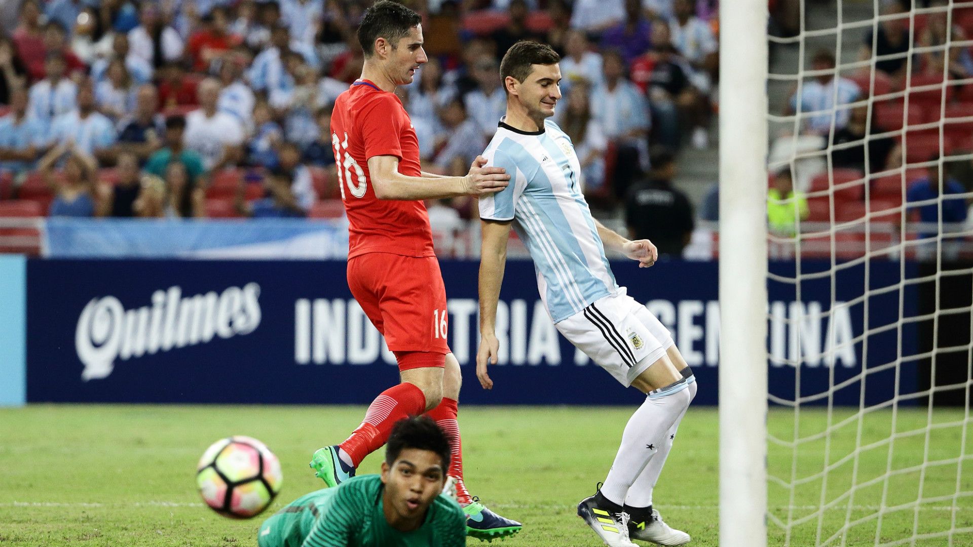 Lucas Alario Argentina Singapur Amistoso Internacional 13062017