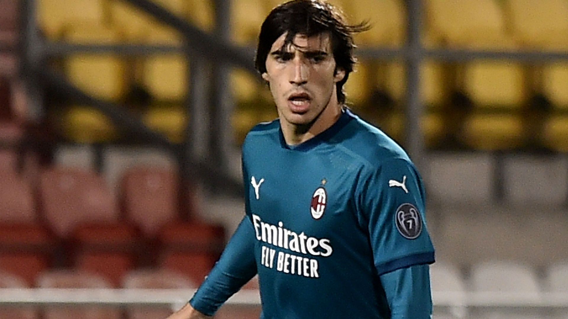 Tonali Shamrock Rovers Milan Europa League