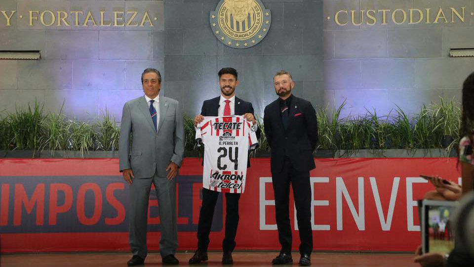 Presentación Oribe Peralta Chivas 190619