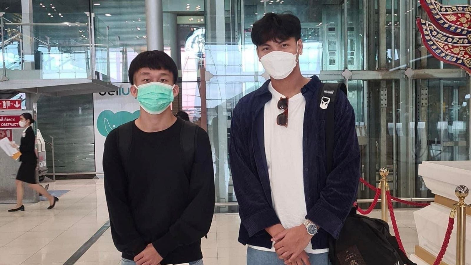 ชยธร เทพสุวรรณวร - สันติภาพ แย้มแสน