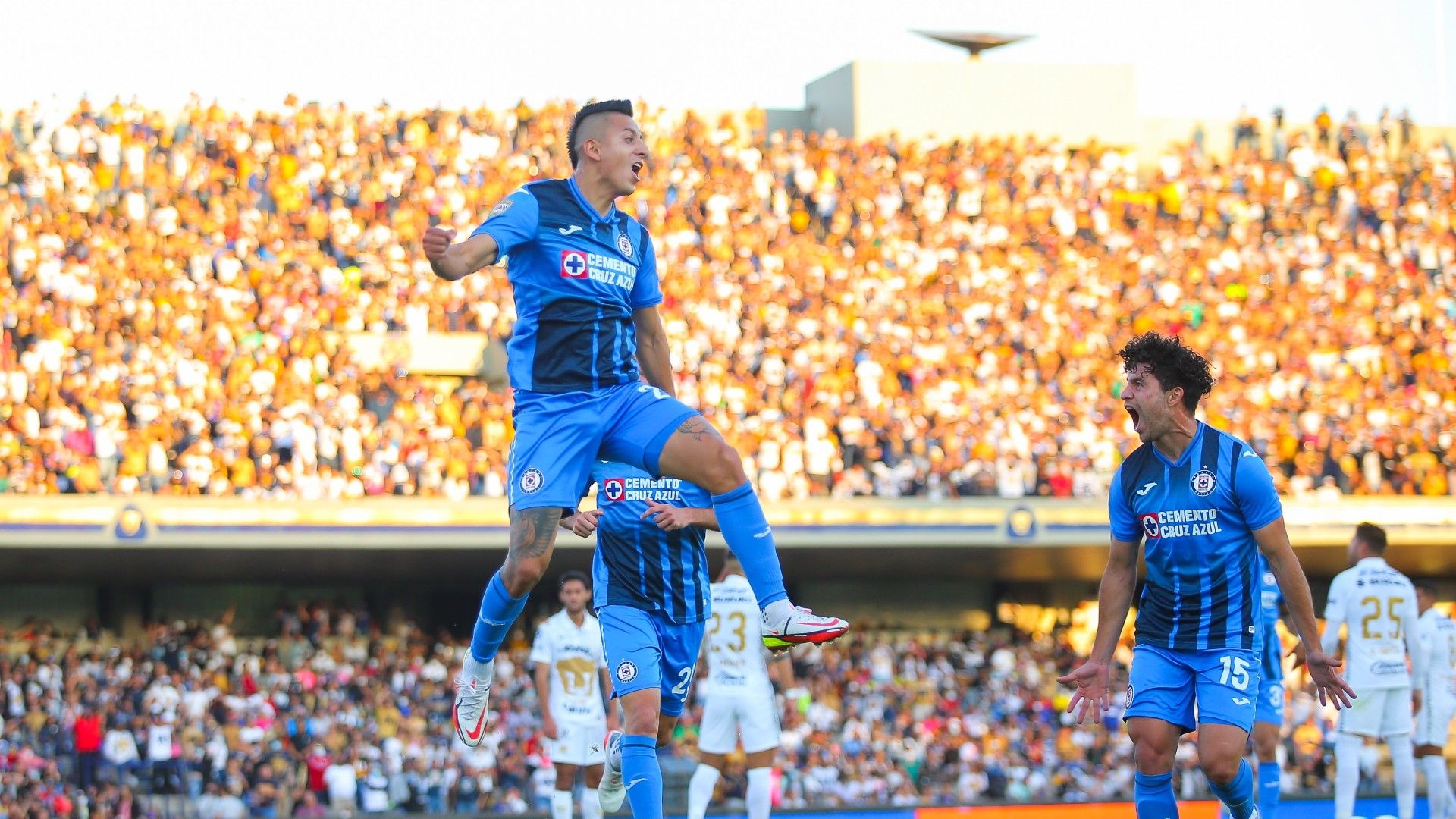 Roberto Alvarado Cruz Azul Apertura 2021