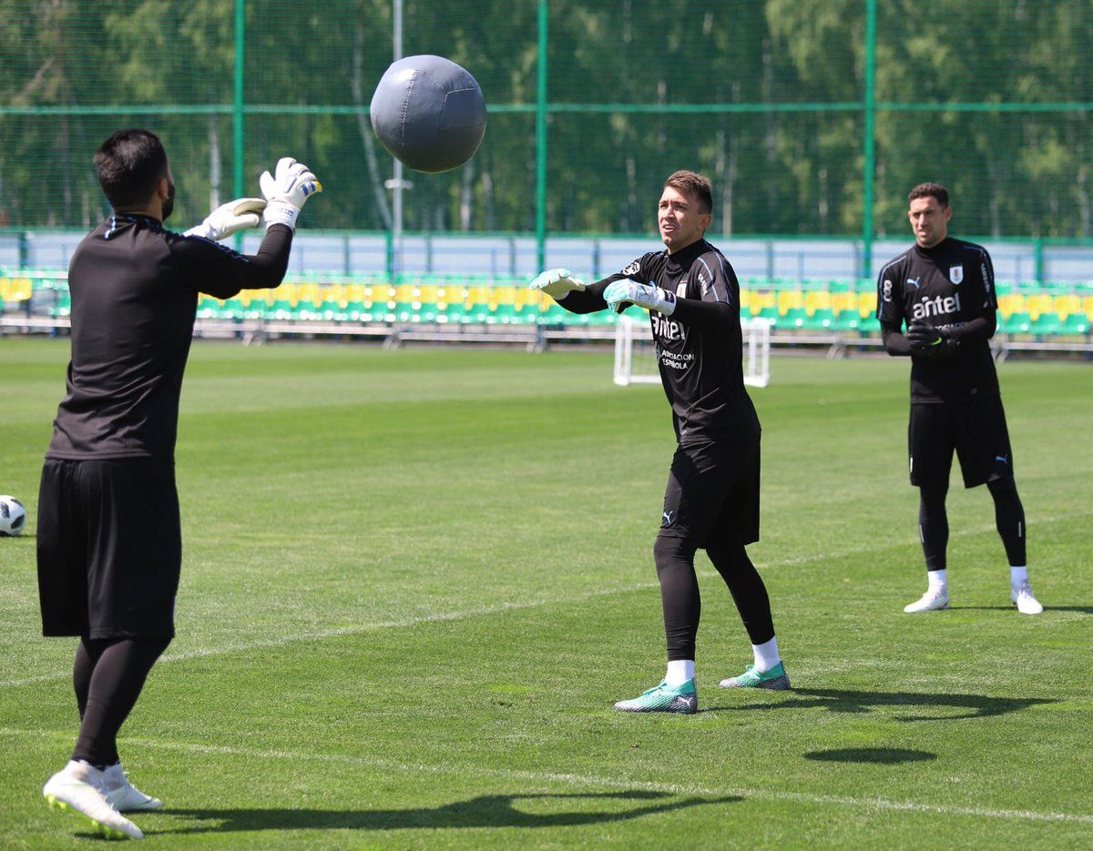 Muslera Uruguai 180618