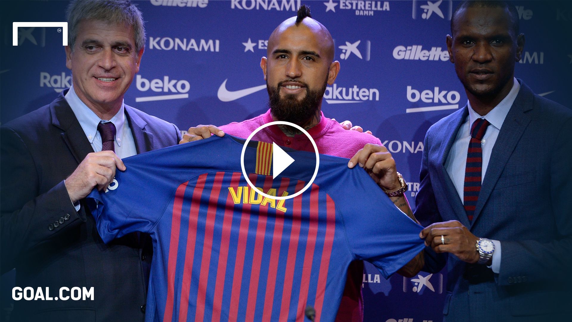 Arturo Vidal Barca Unveiling