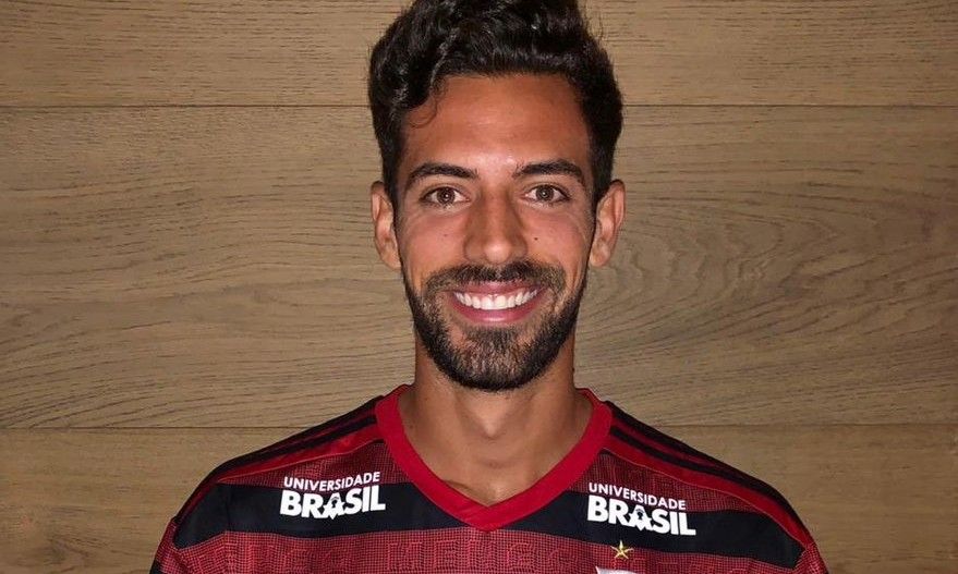 Pablo Marí é anunciado pelo Flamengo