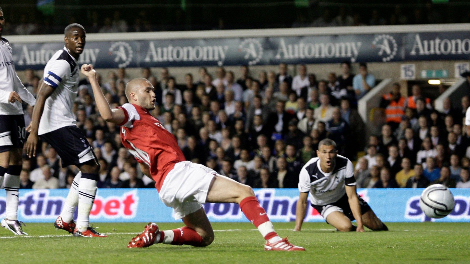 Henri Lansbury Arsenal 2010