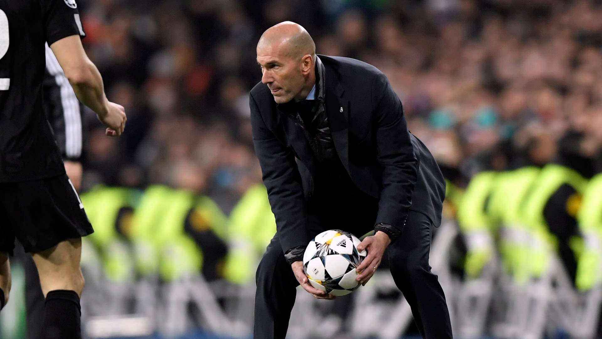 Zinedine Zidane Real Madrid PSG Champions League 14022018