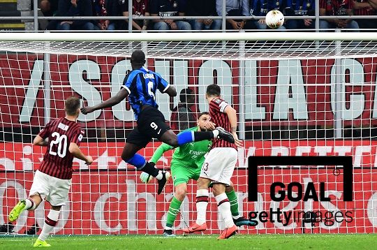 루카쿠 vs AC 밀란