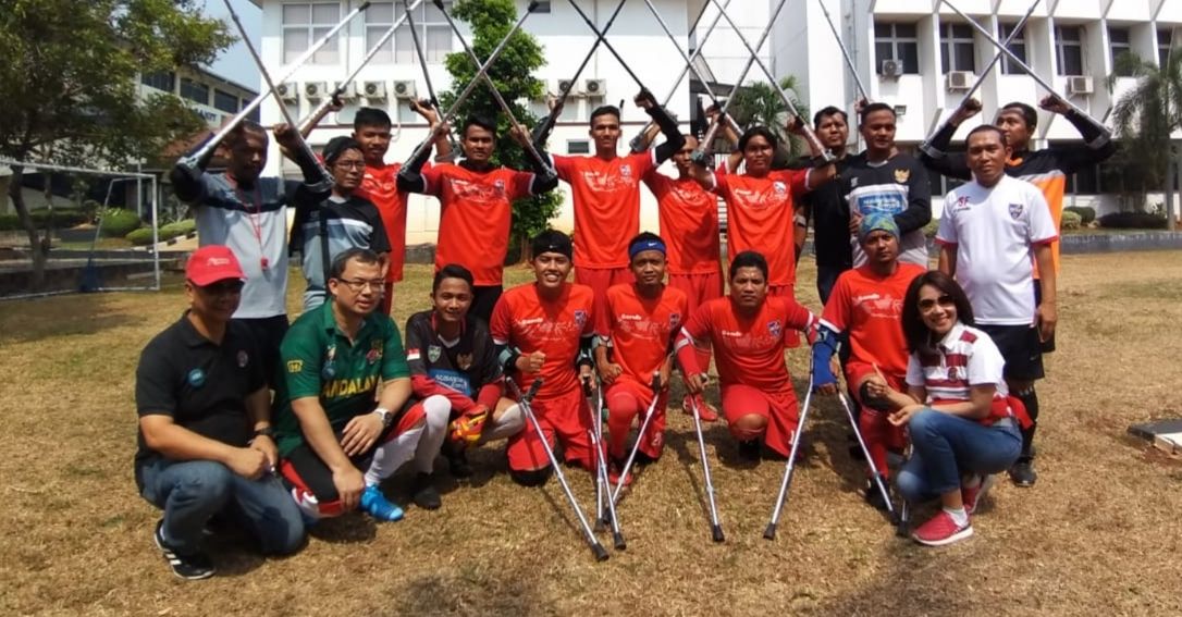 Vijaya Fitriyasa bersama tim INAF