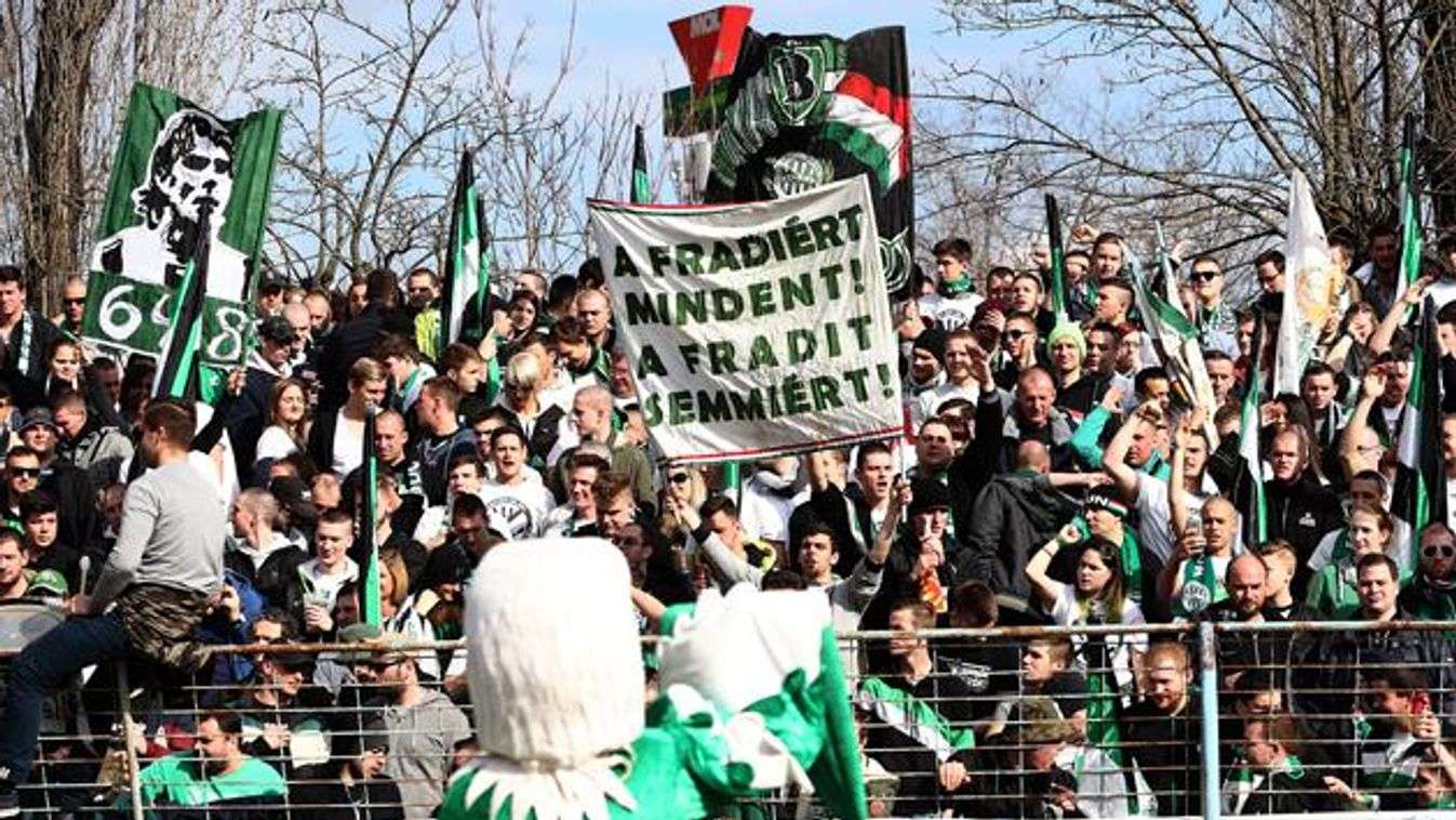 Csepel FC - FTC II szurkolók