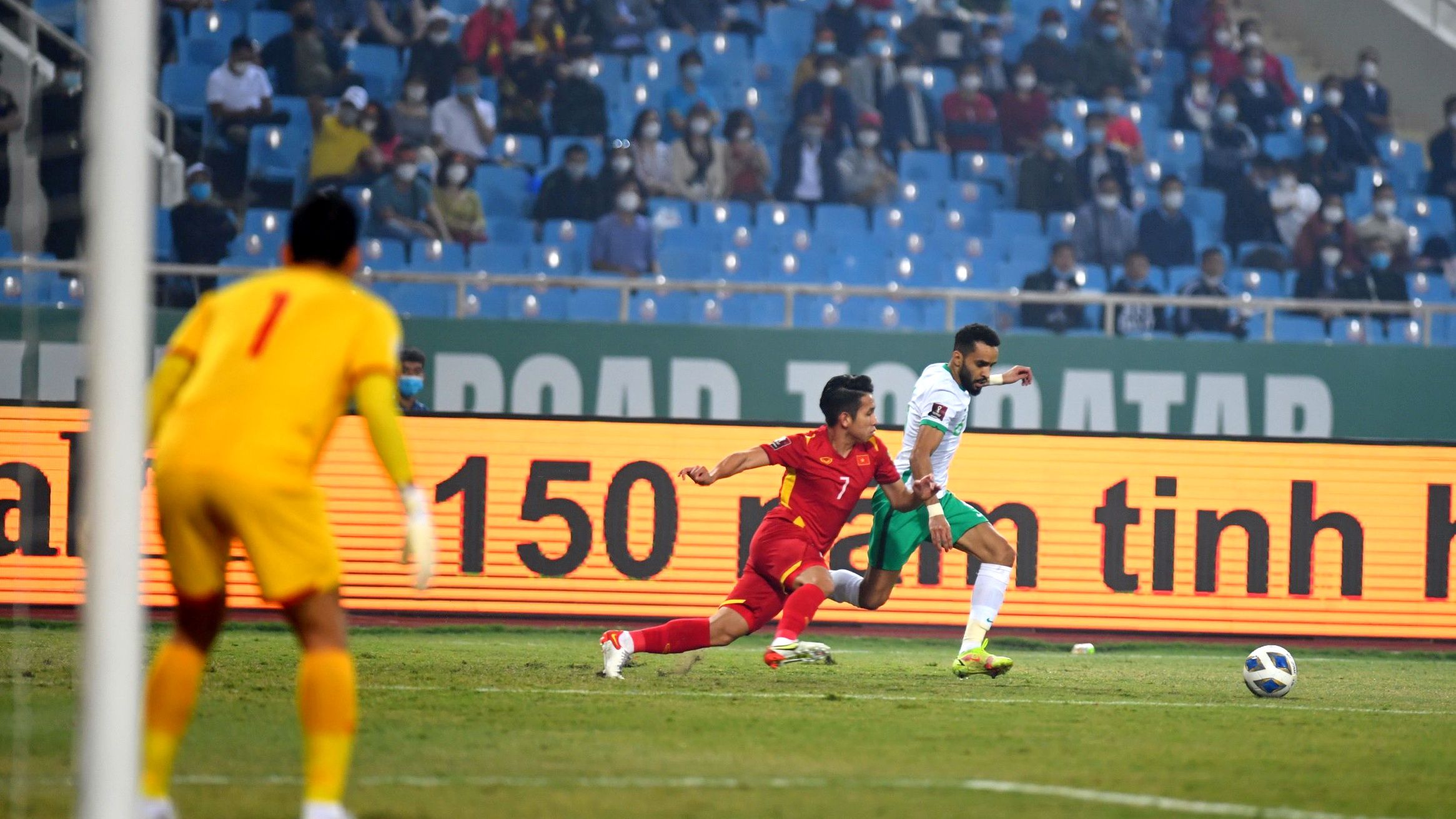 Nguyen Phong Hong Duy Vietnam Mohammed Al Burayk Saudi Arabia WCQ 2021