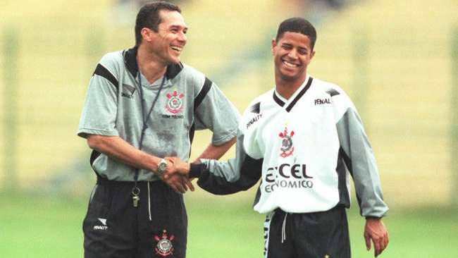 Vanderlei Luxemburgo, Marcelinho Carioca