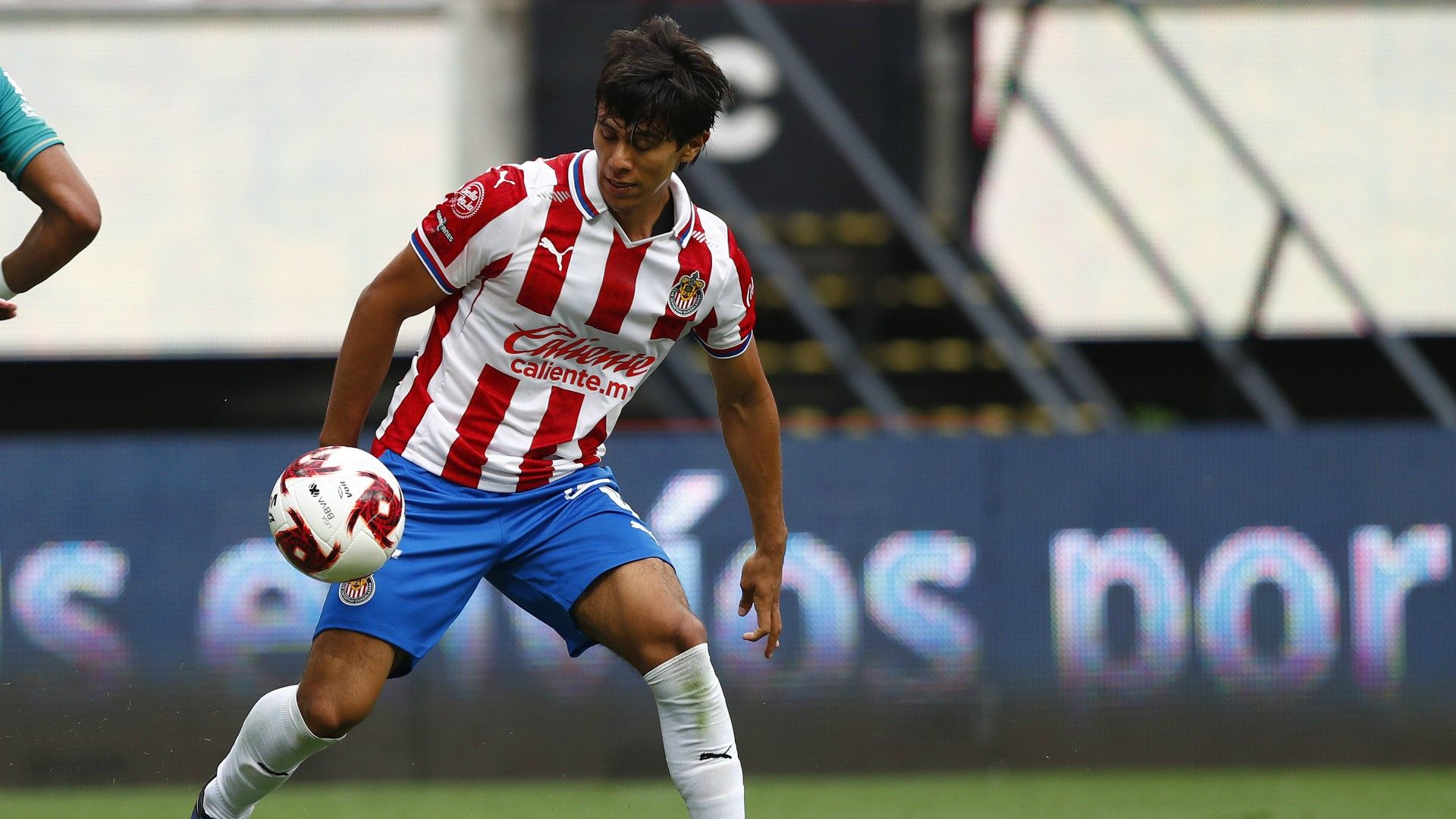 Chivas José Juan Macías Guardianes 2020