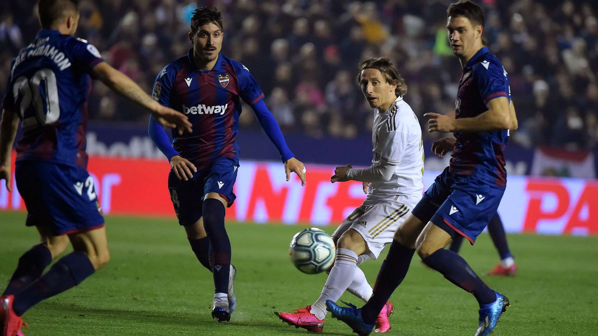 Luka Modric Levante Real Madrid LaLiga