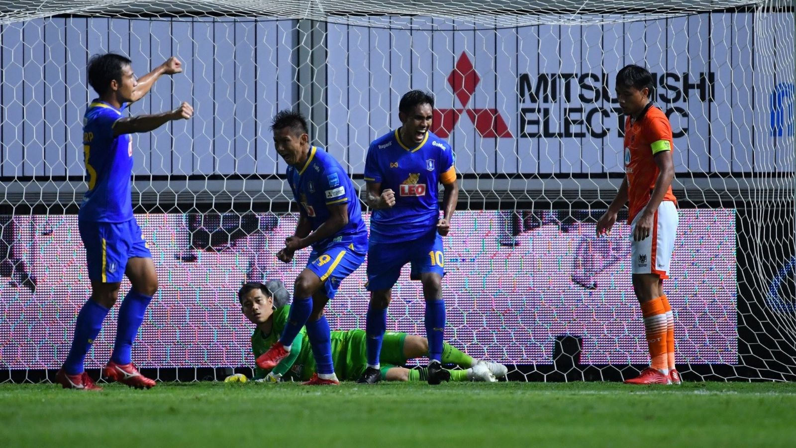 ธีรศิลป์ แดงดา