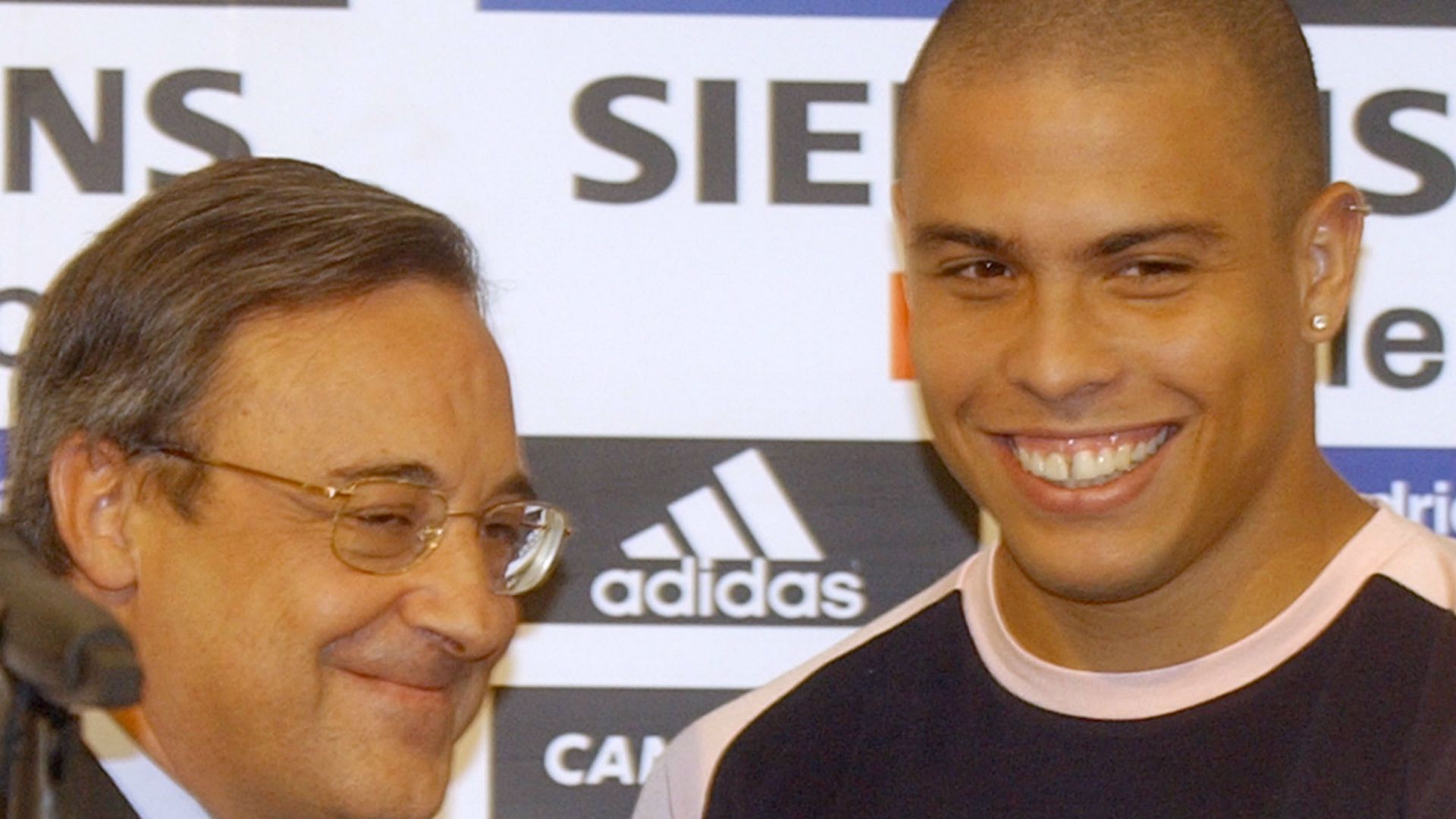Ronaldo Florentino Pérez 2002