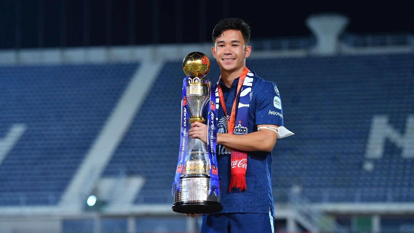 สุภโชค สารชาติ