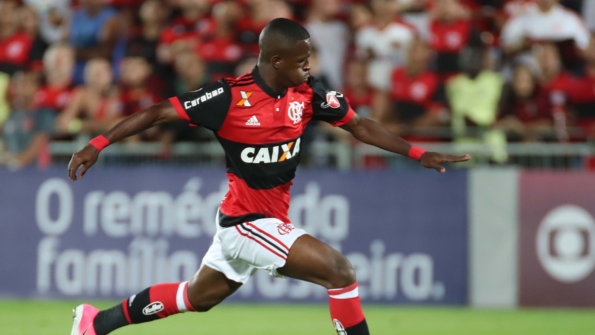 Vinicius Junior Flamengo Chapecoense Brasileirao Serie A 22062017