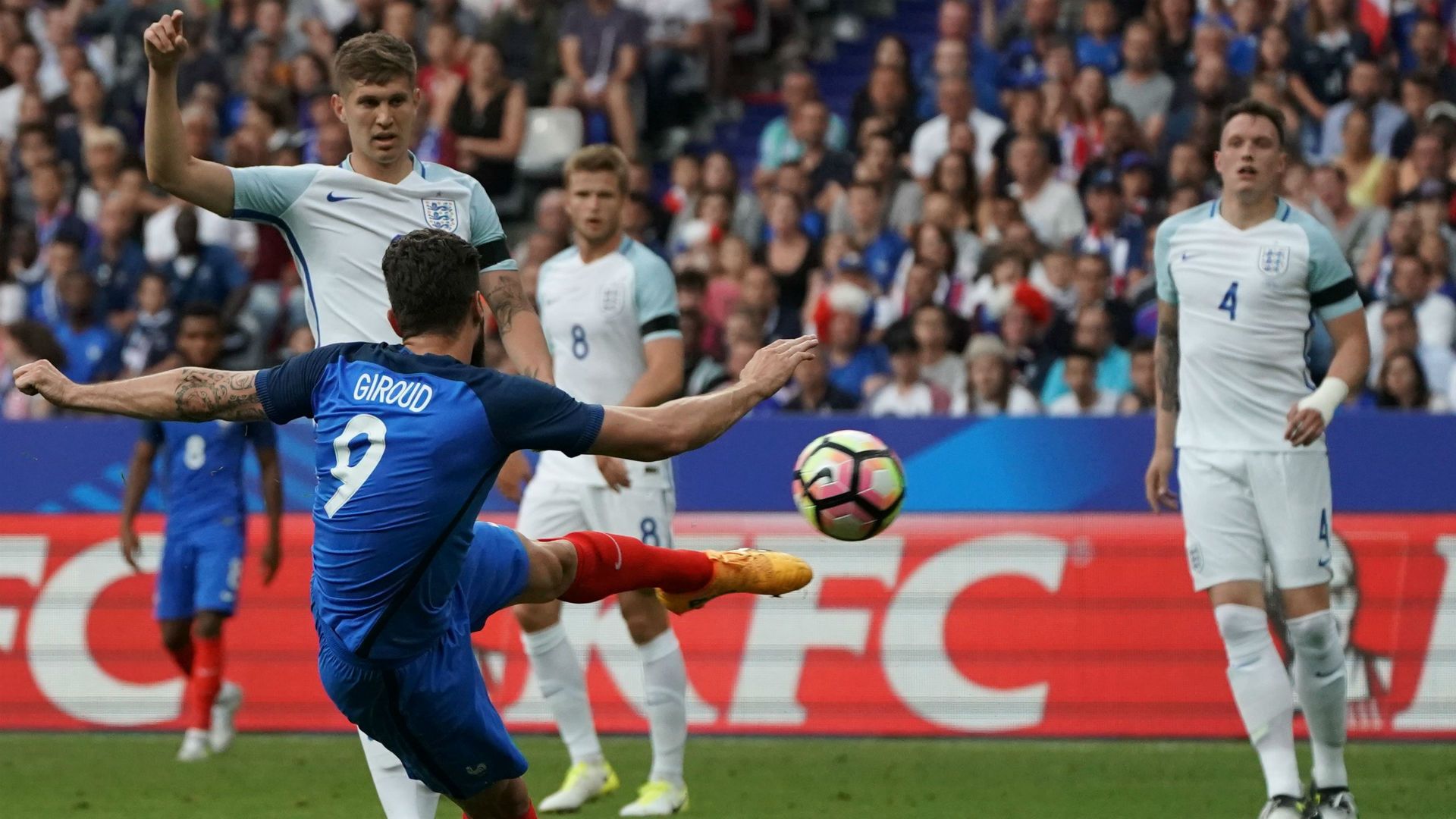 Olivier Giroud France England