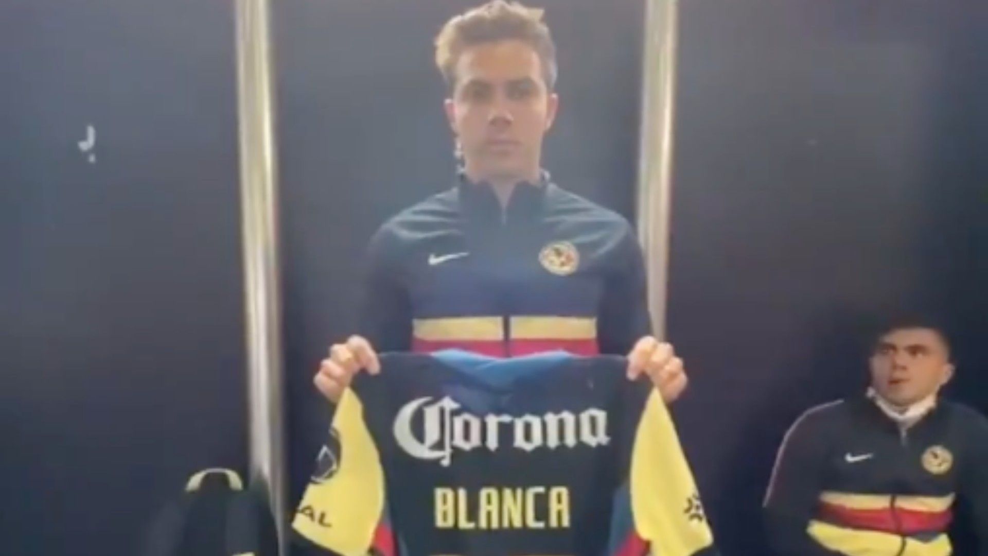 Sebastián Córdova América Mamá 10 de Mayo Playera
