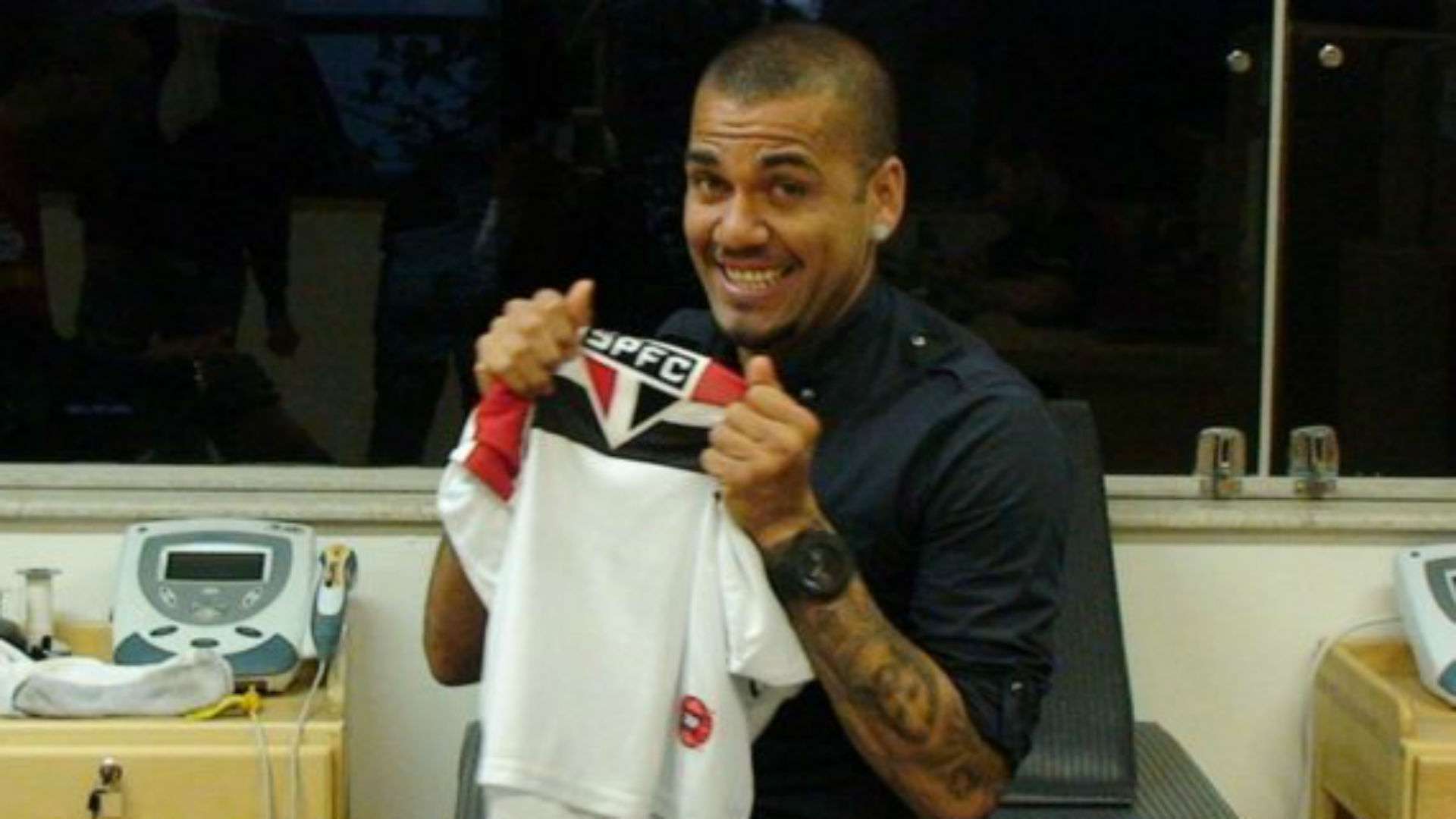 Daniel Alves São PAulo camisa 29 07 2019
