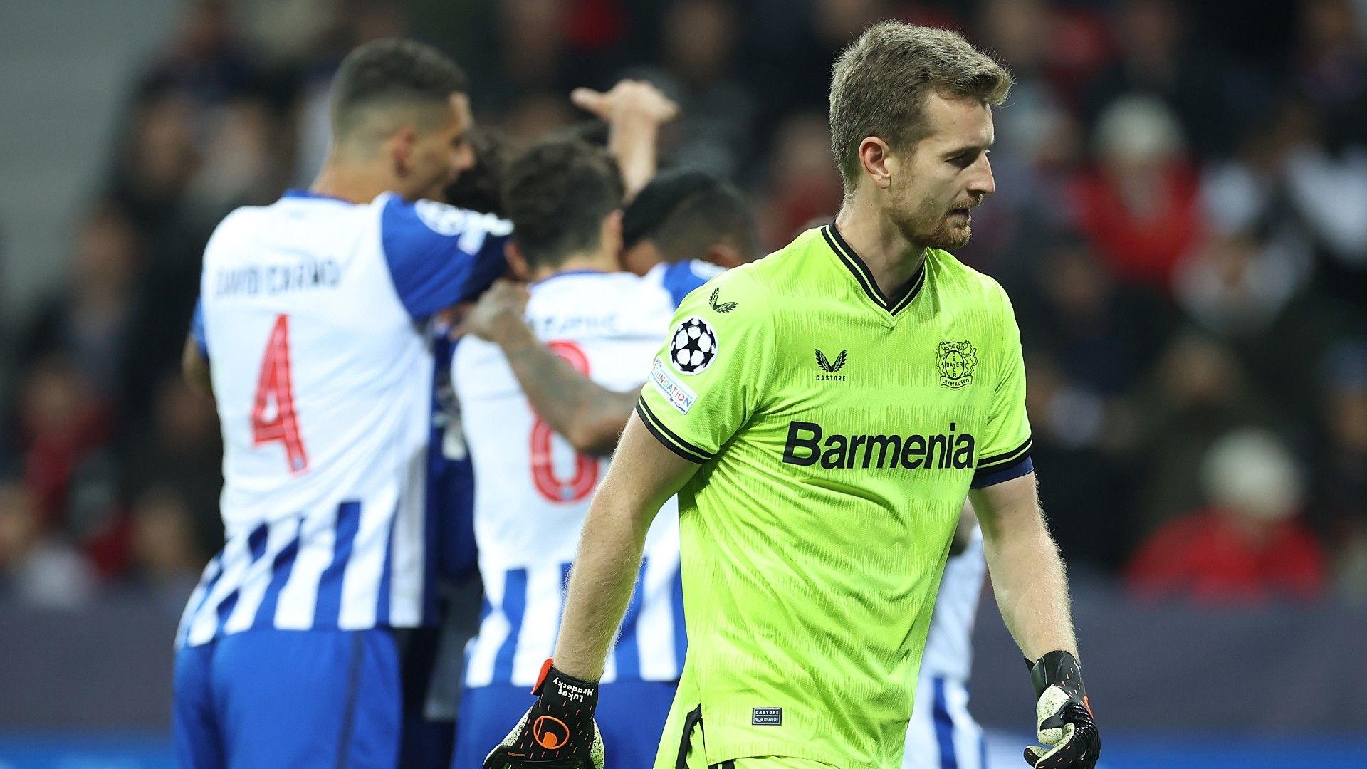 Hradecky Leverkusen Porto Champions League 12102022