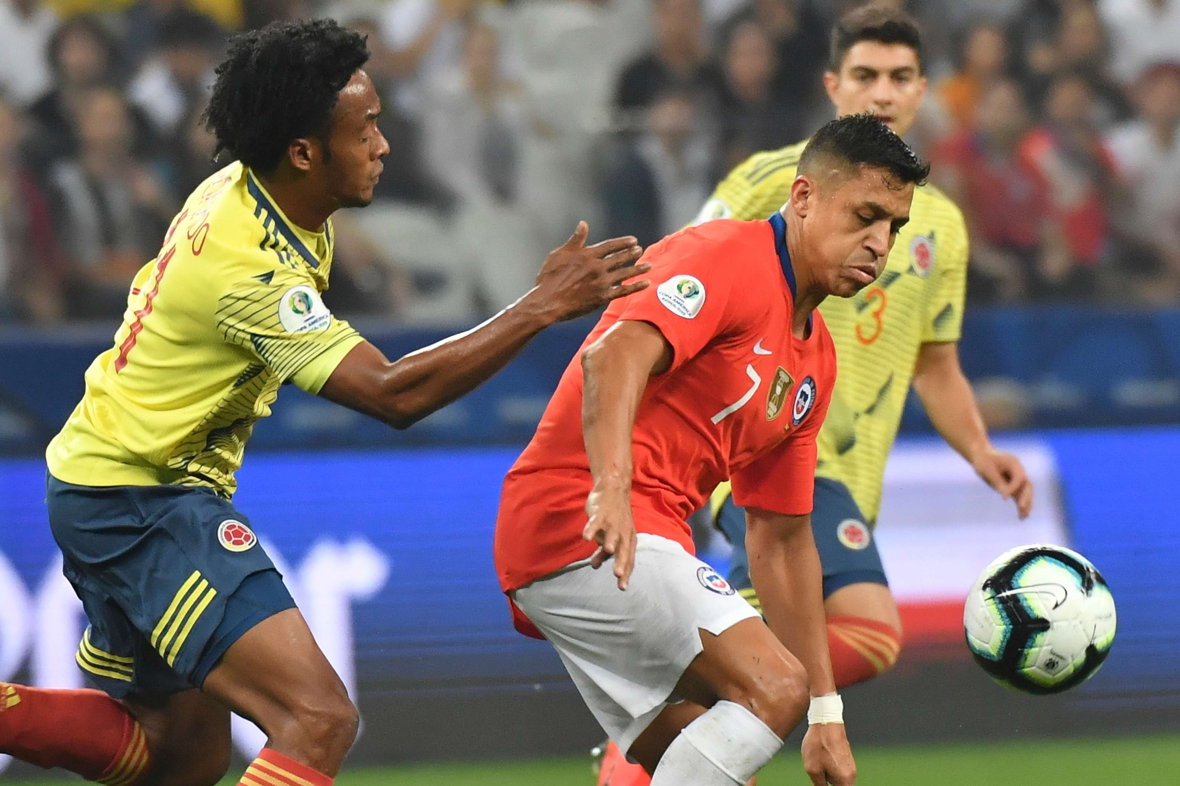 Juan Cuadrado Colombia - Alexis Sánchez Chile Copa América 2019