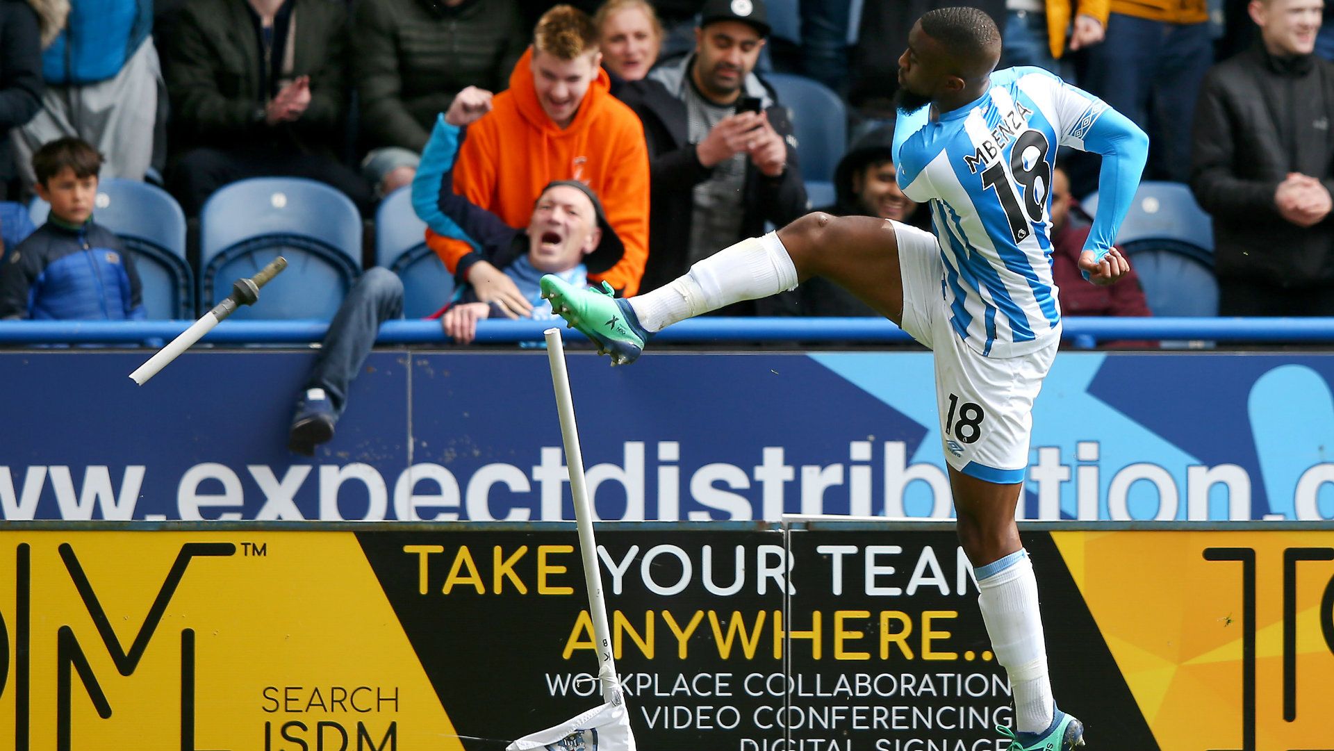 Isaac Mbenza Huddersfield vs Man Utd Premier League 2018-19