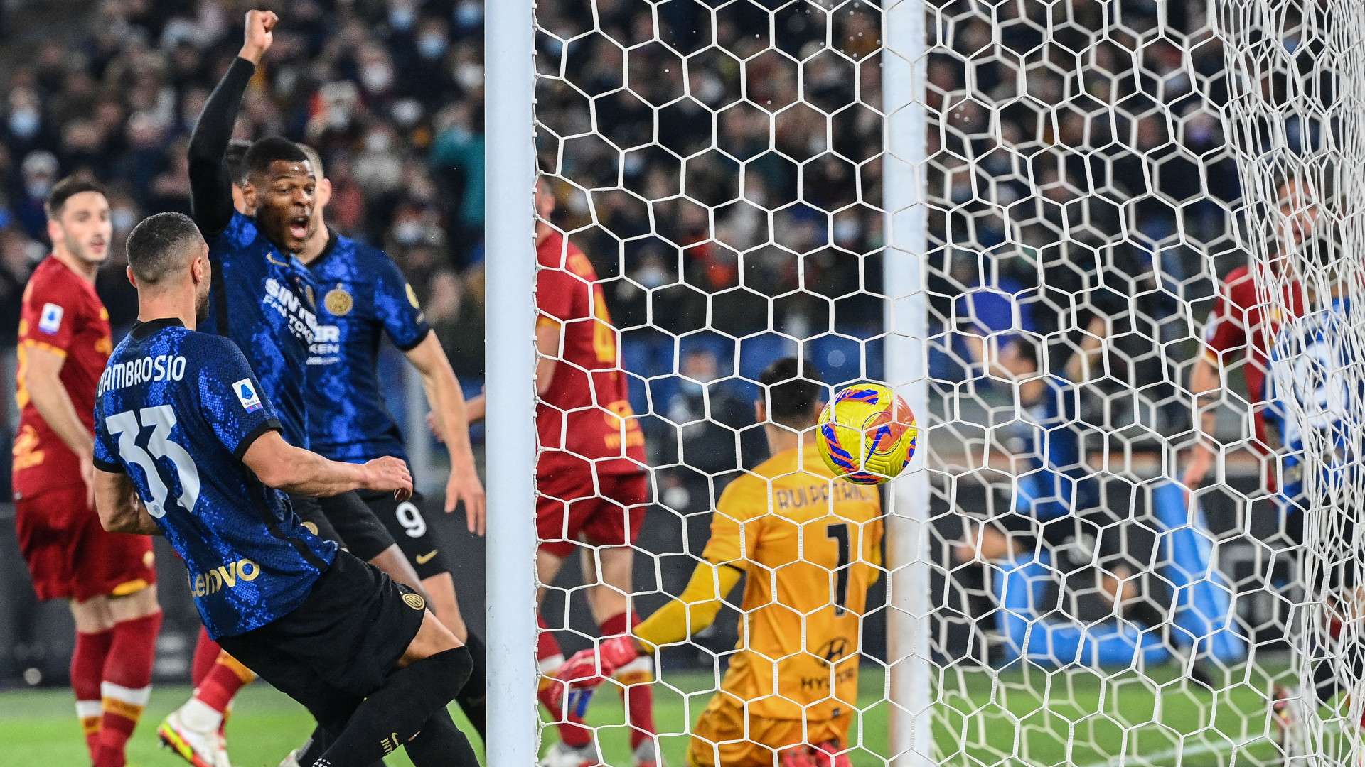 Roma Inter Calhanoglu Goal