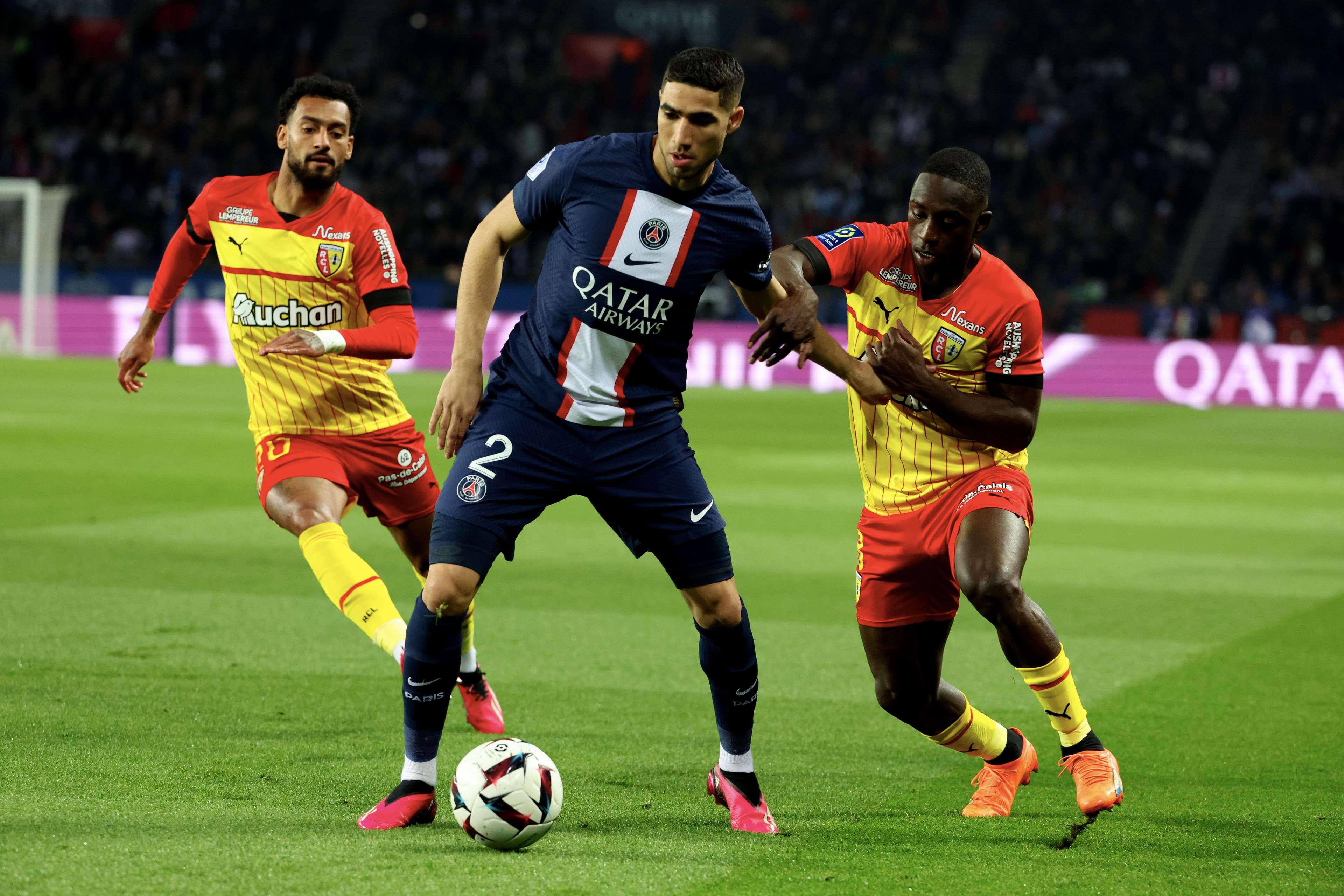 Achraf Hakimi PSG Lens