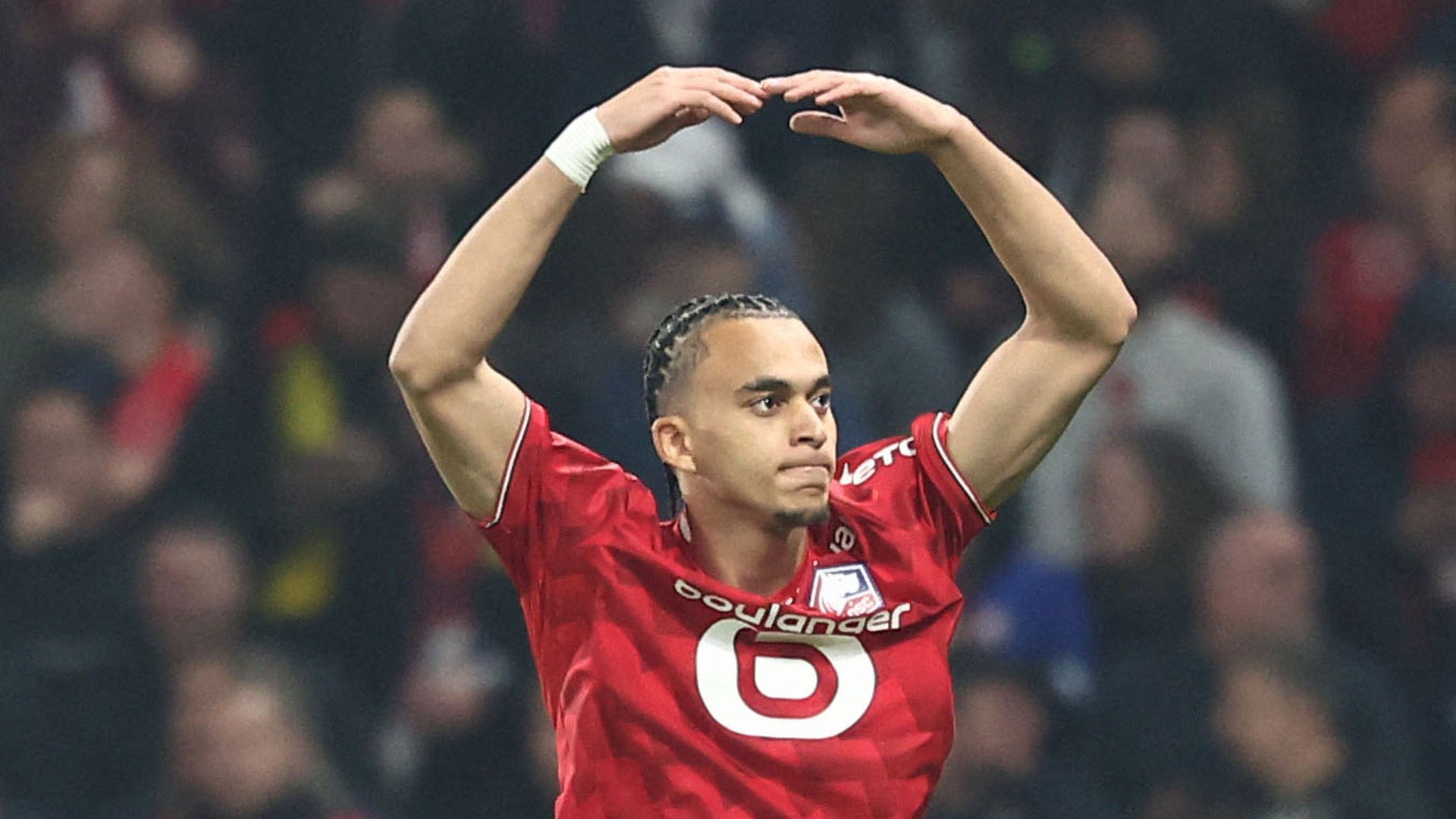 Ethan Mbappé Lille PSG 2025 esulta 16.9