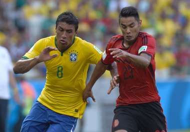 Paulinho Brazil Jose Vazquez Mexico 2014 World Cup Group A 06172014