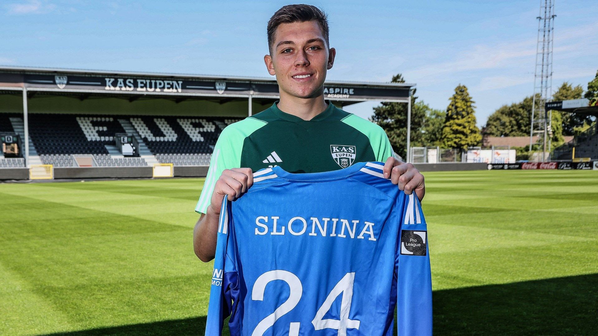 Gabriel Slonina Eupen 2023-24