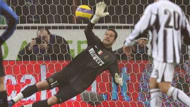Inter Mailand Julio Cesar 02122006