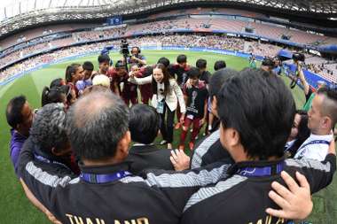 นวลพรรณ ล่ำซำ