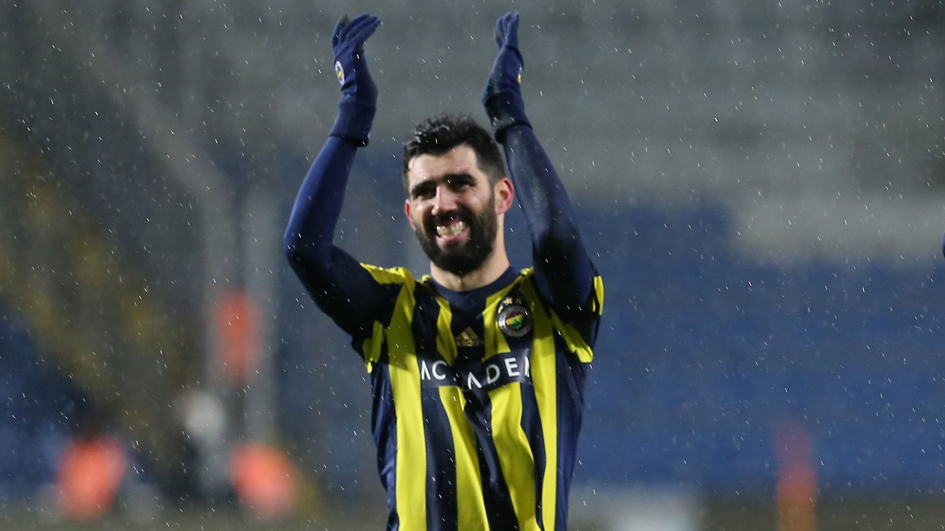 Luis Neto Fenerbahce