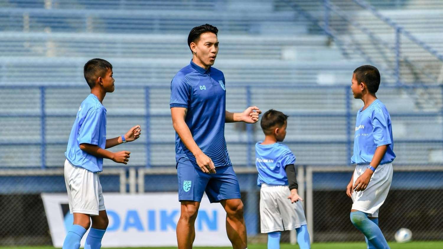 ธีรเทพ วิโนทัย