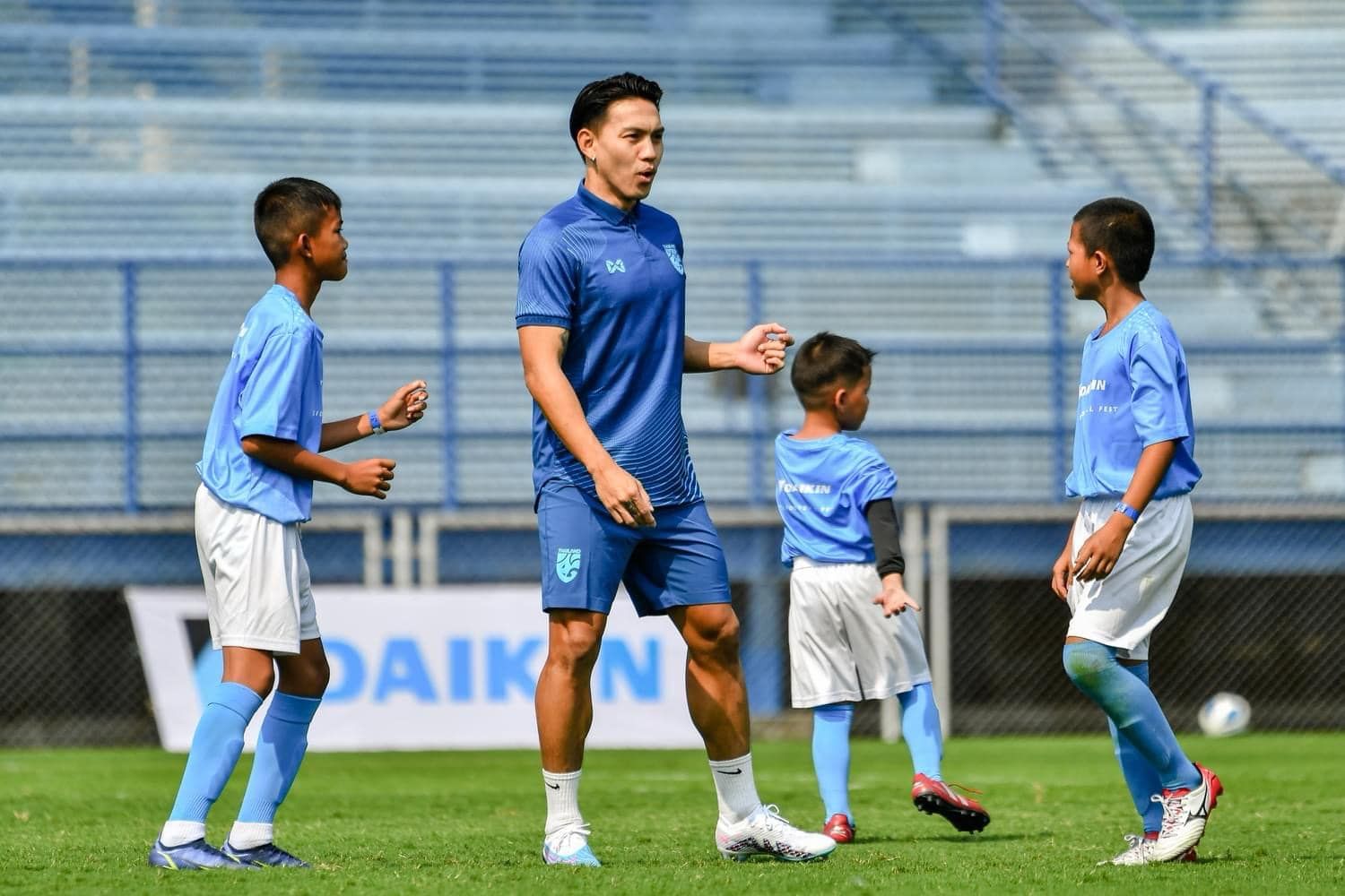 ธีรเทพ วิโนทัย