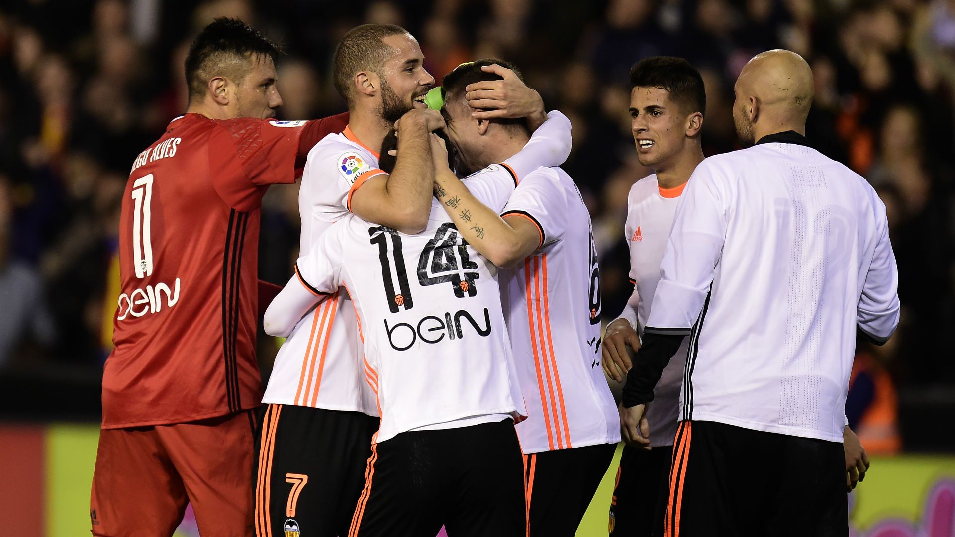 Valencia celebrate