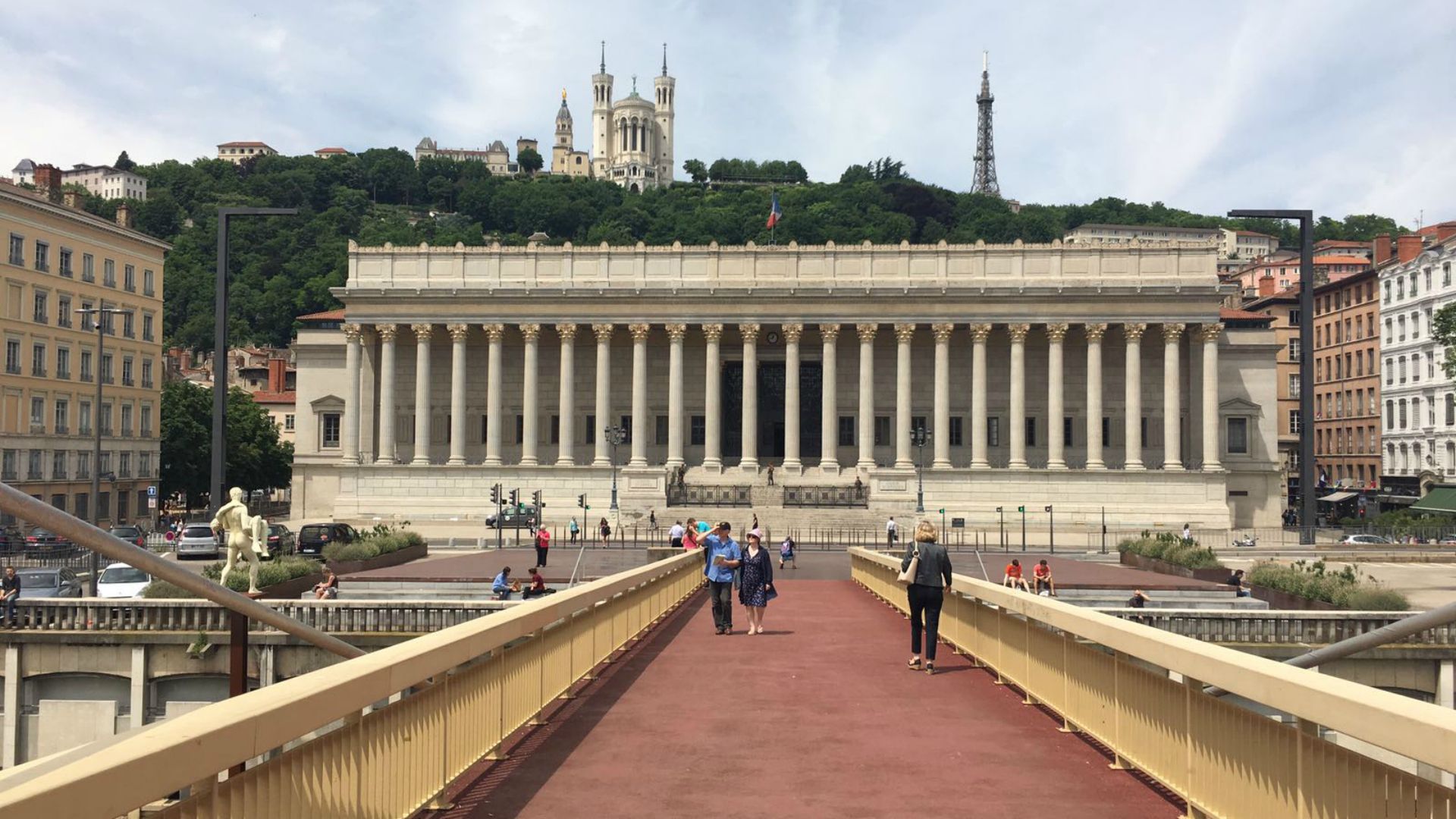 Lione