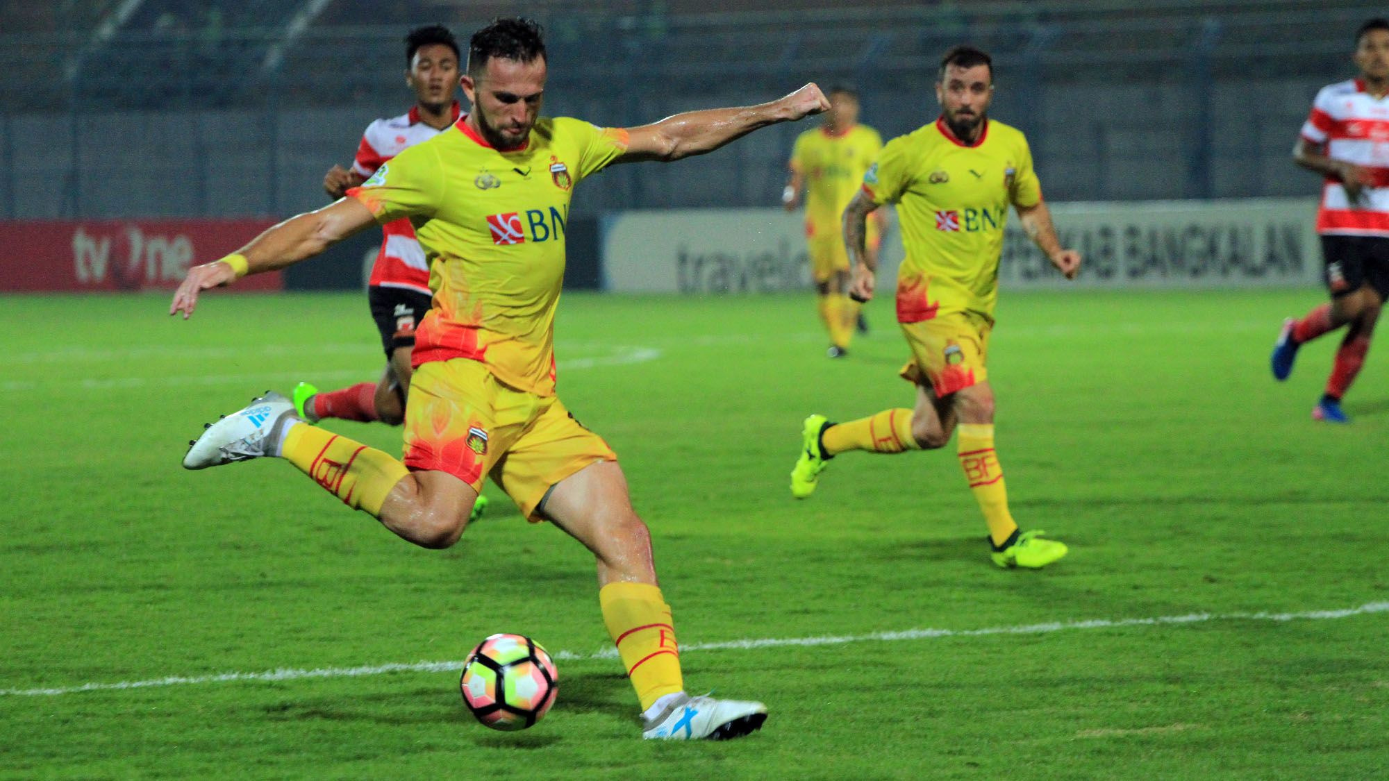 Ilija Spasojevic - Bhayangkara FC