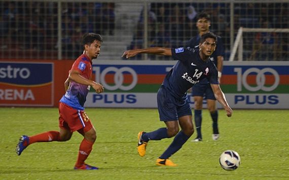 Johor Darul Takzim vs LionsXII - Hariss Harun challenges Safiq Rahim