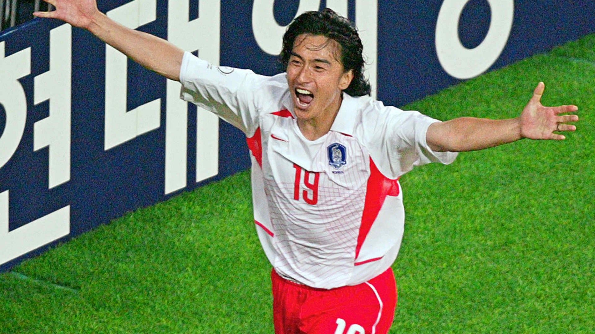 Ahn Jung-hwan South Korea 2002