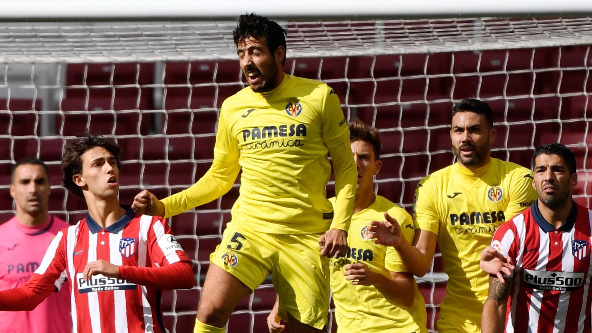 Suárez y Joao Félix con Parejo (Atlético de Madrid vs. Villarreal)