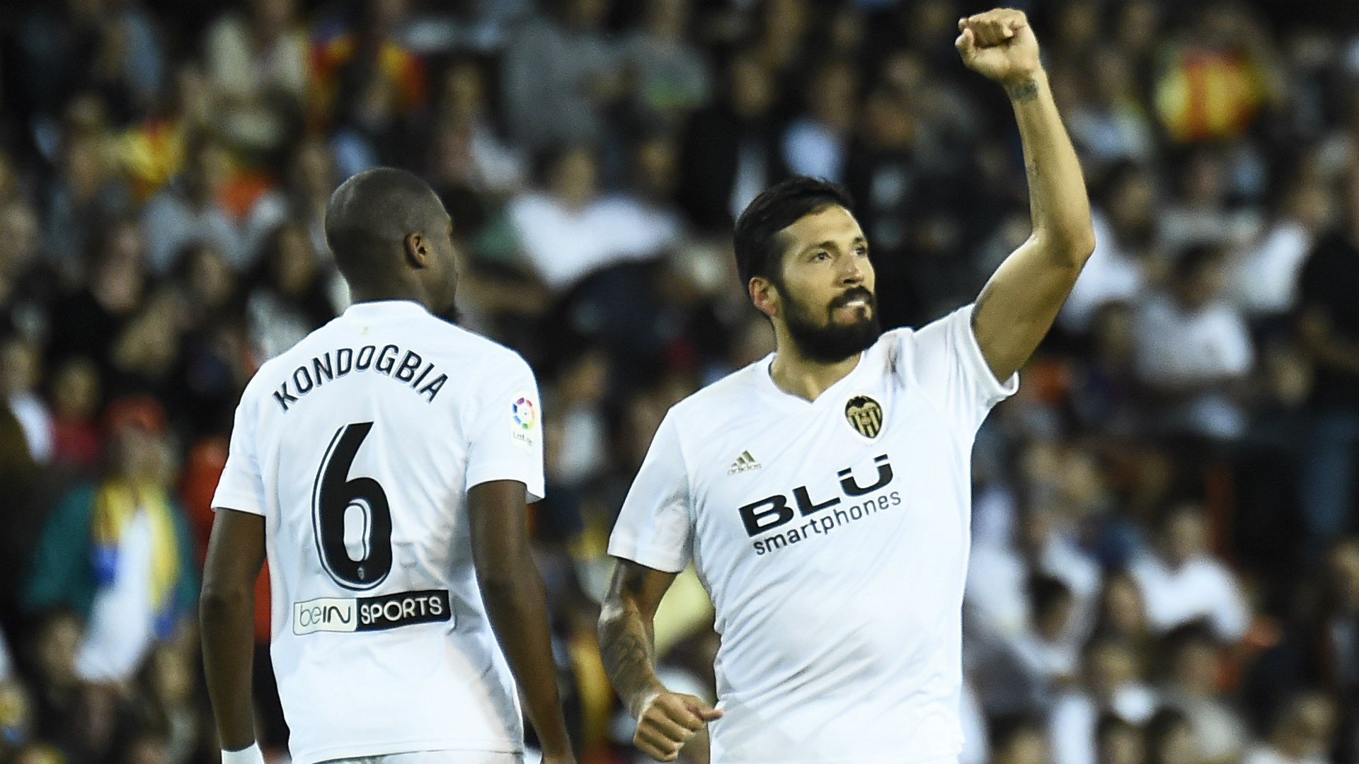 Ezequiel Garay Valencia FC Barcelona 07102018