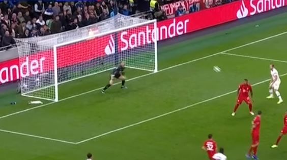 Screenshot Neuer Tottenham 2019