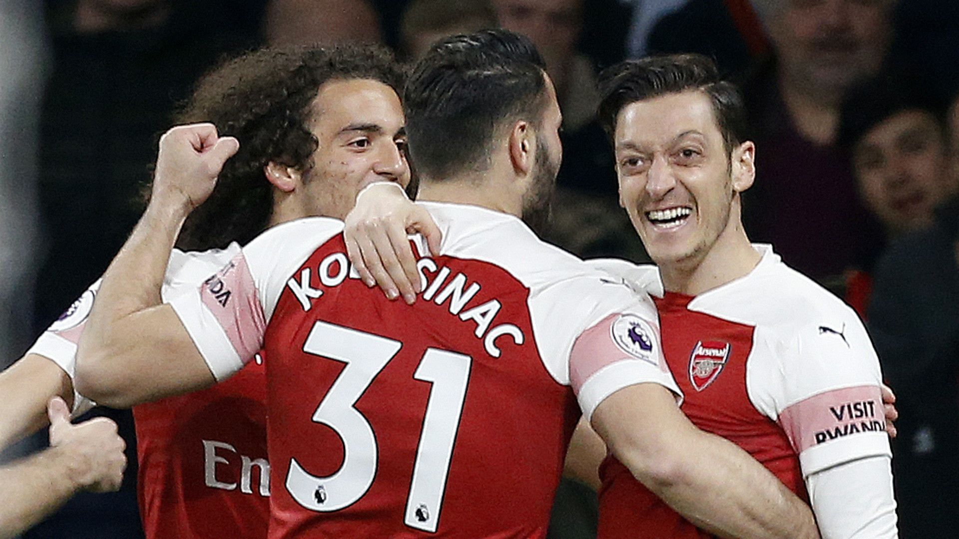 Mesut Ozil Arsenal 2018-19